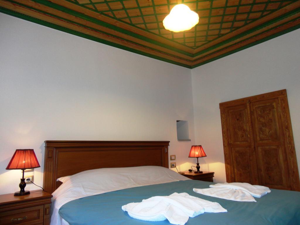 Hotel Kalemi 2 Gjirokaster Luaran gambar