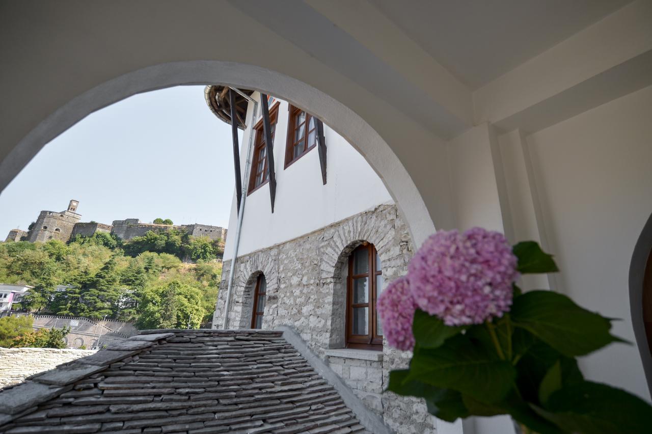Hotel Kalemi 2 Gjirokaster Luaran gambar