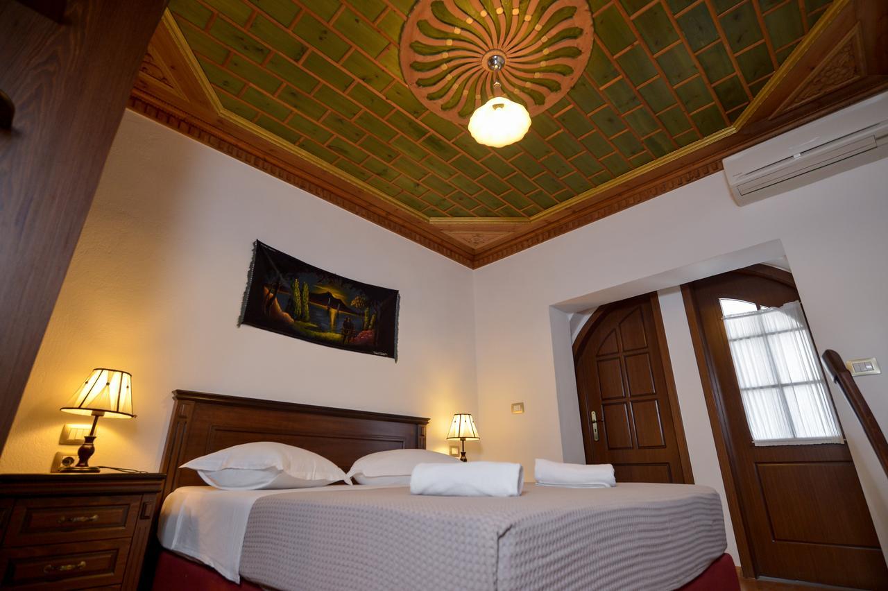Hotel Kalemi 2 Gjirokaster Luaran gambar