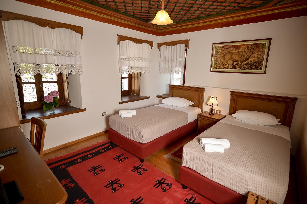 Hotel Kalemi 2 Gjirokaster Luaran gambar